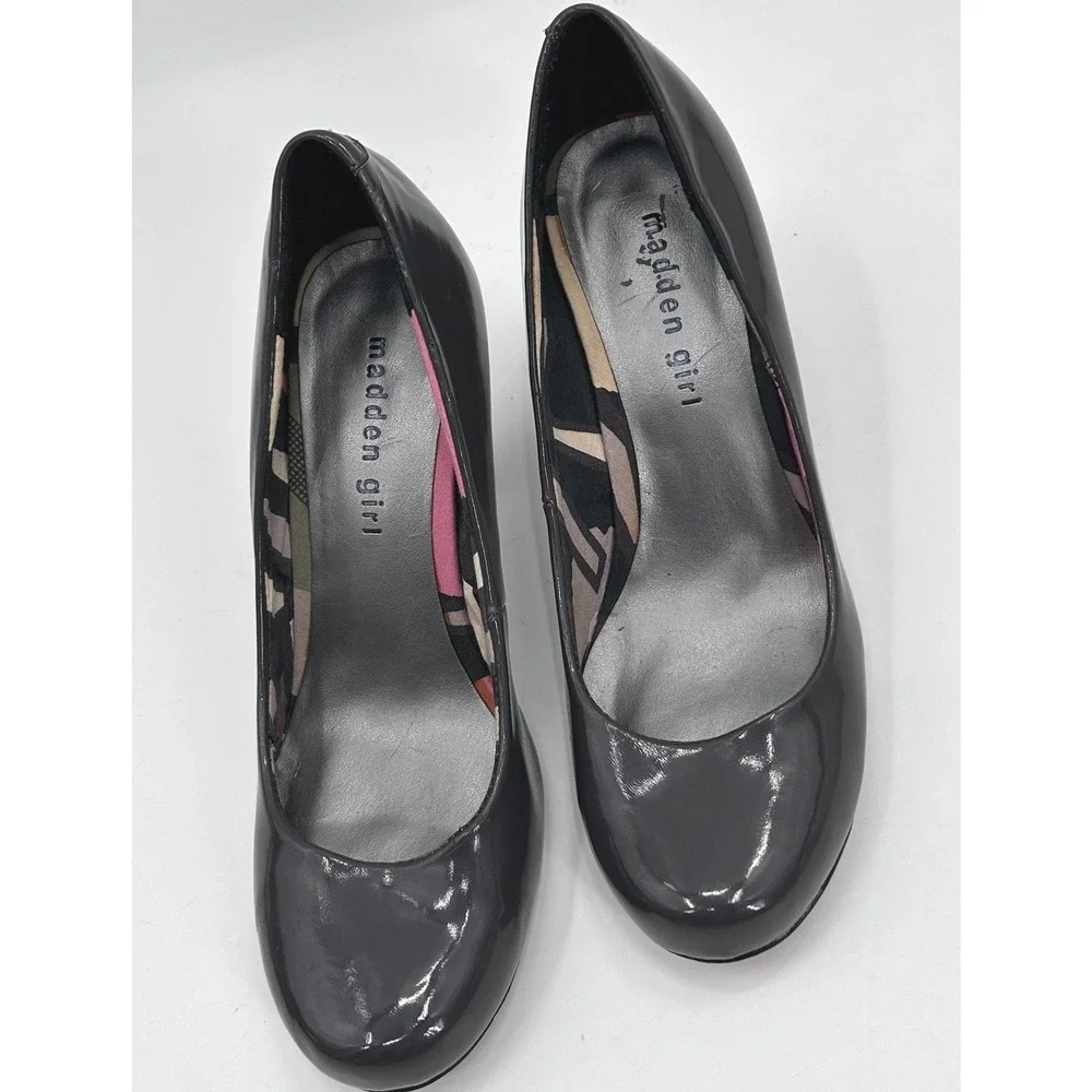 Madden Girl Unifyy Gray Patent Leather Pumps Size 7 Office Siren Parisian Chic